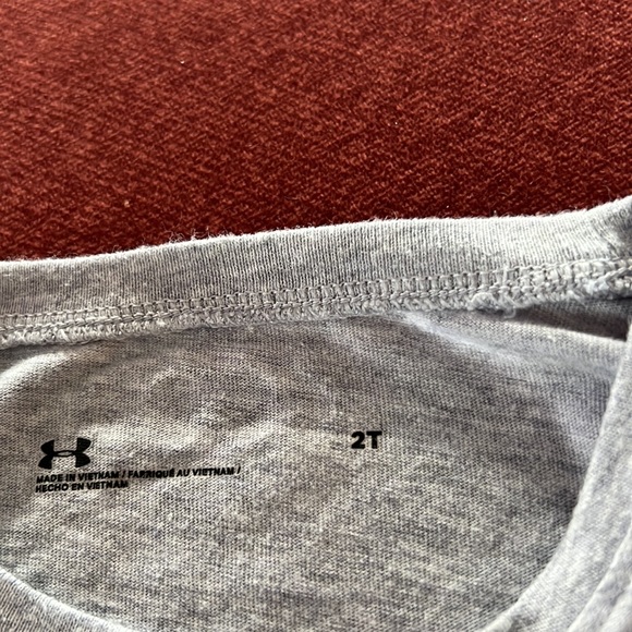 Under Armour Outfit - Picture 2 of 2